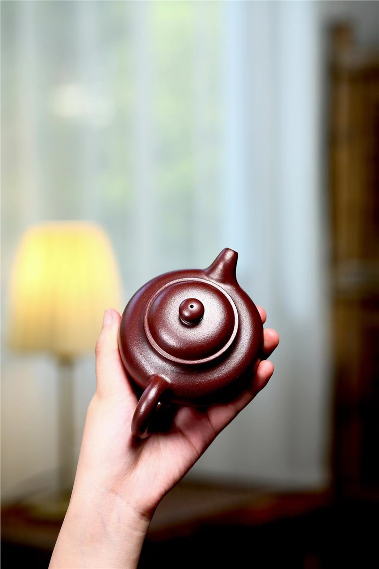 盛中杰作品 掇只图片
