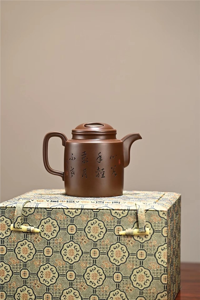 高卫萍作品 牛盖莲子图片