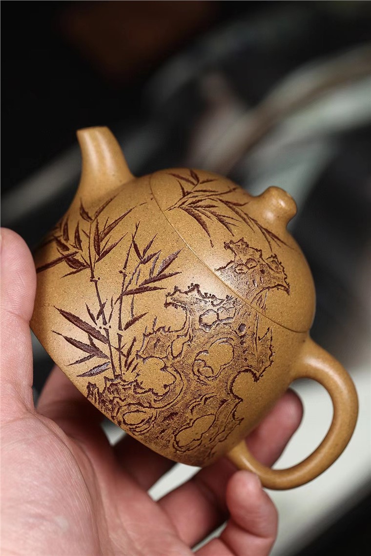 朱丽萍作品 秦权图片