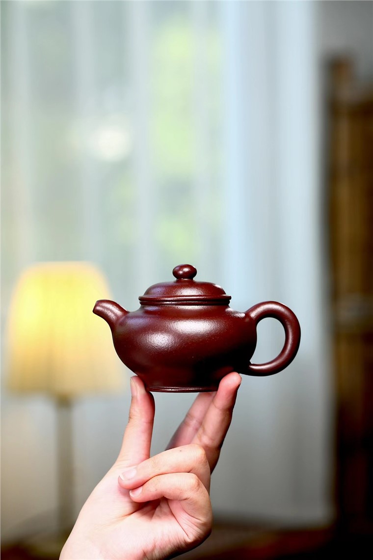 盛中杰作品 掇只图片