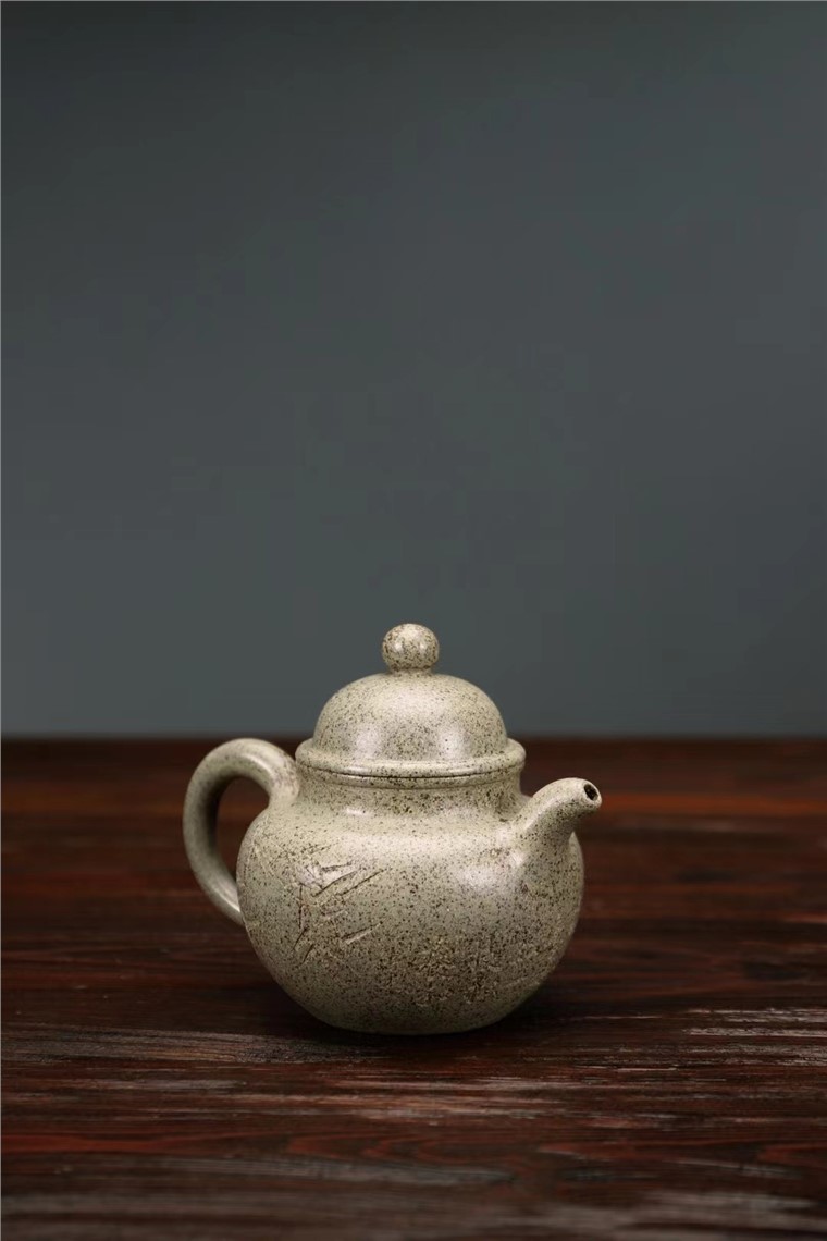 惠海勤作品 掇球图片