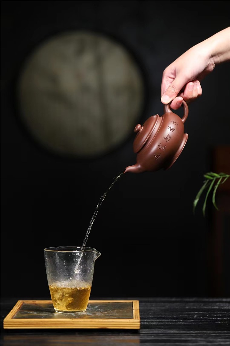 夏云娟作品 宫灯