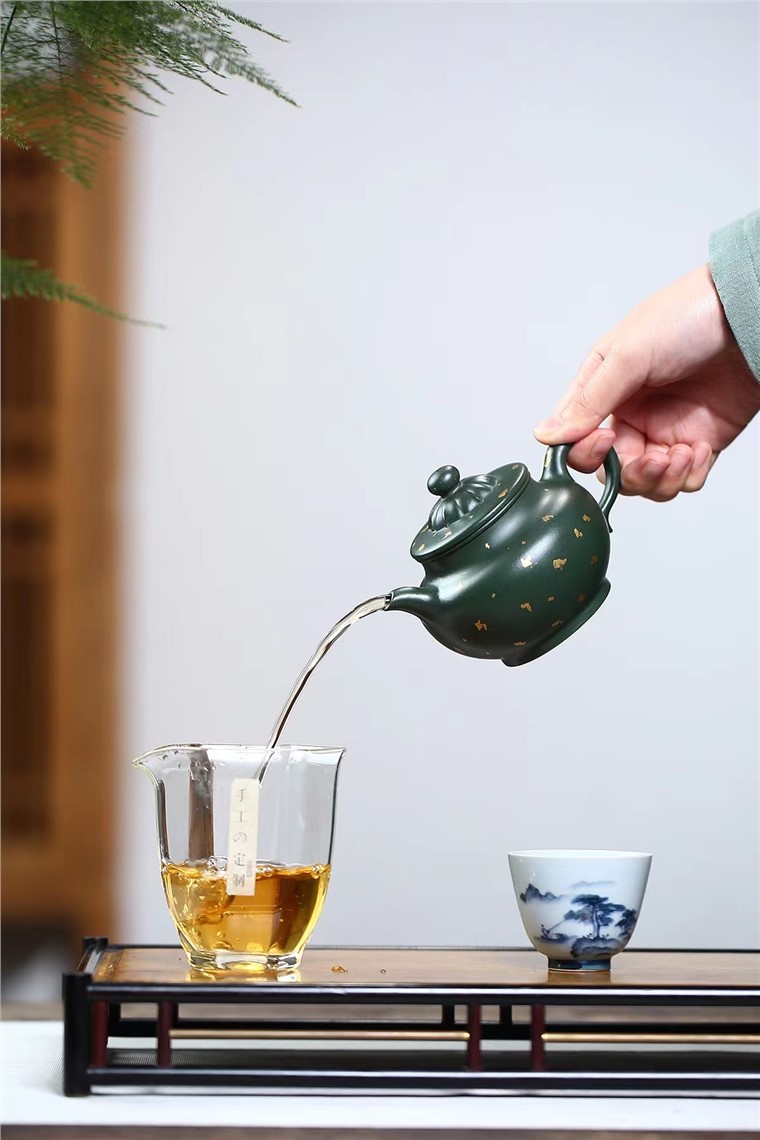 霍菊华作品 菱花
