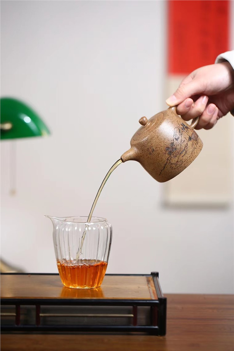 霍菊华作品 井栏