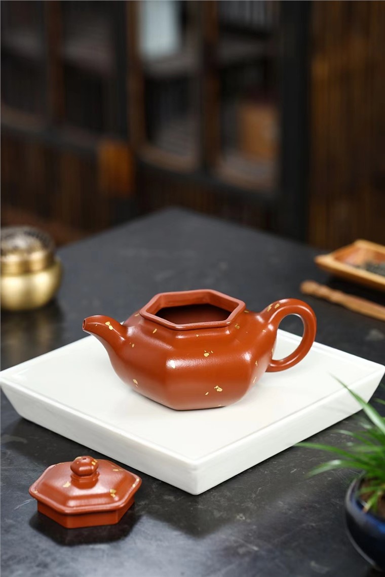 牟锦芬作品 六方仿古图片