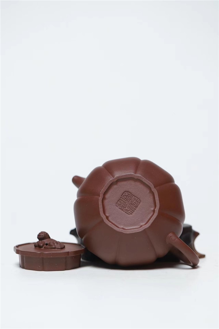 程辉作品 狮球