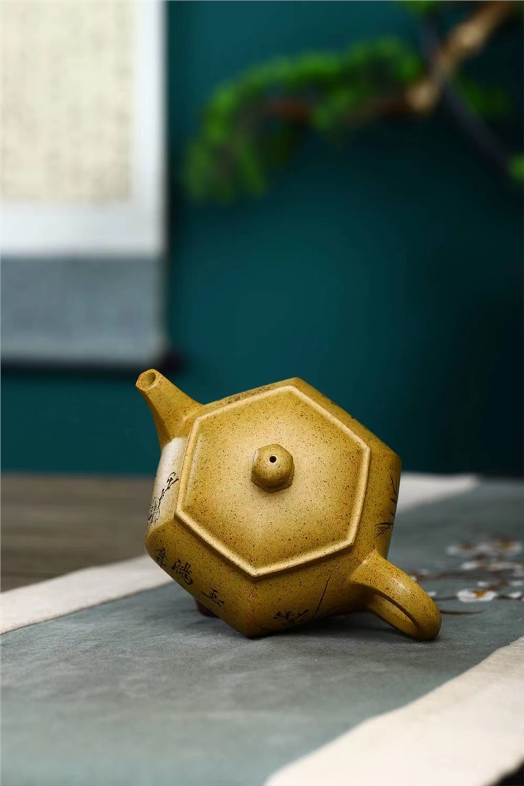 钱云娇作品 六方宫灯图片