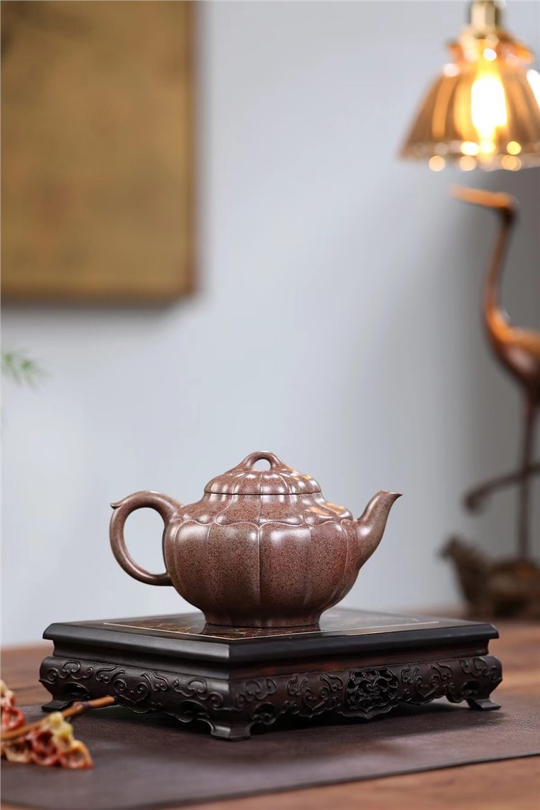 刘军作品 宝莲壶图片