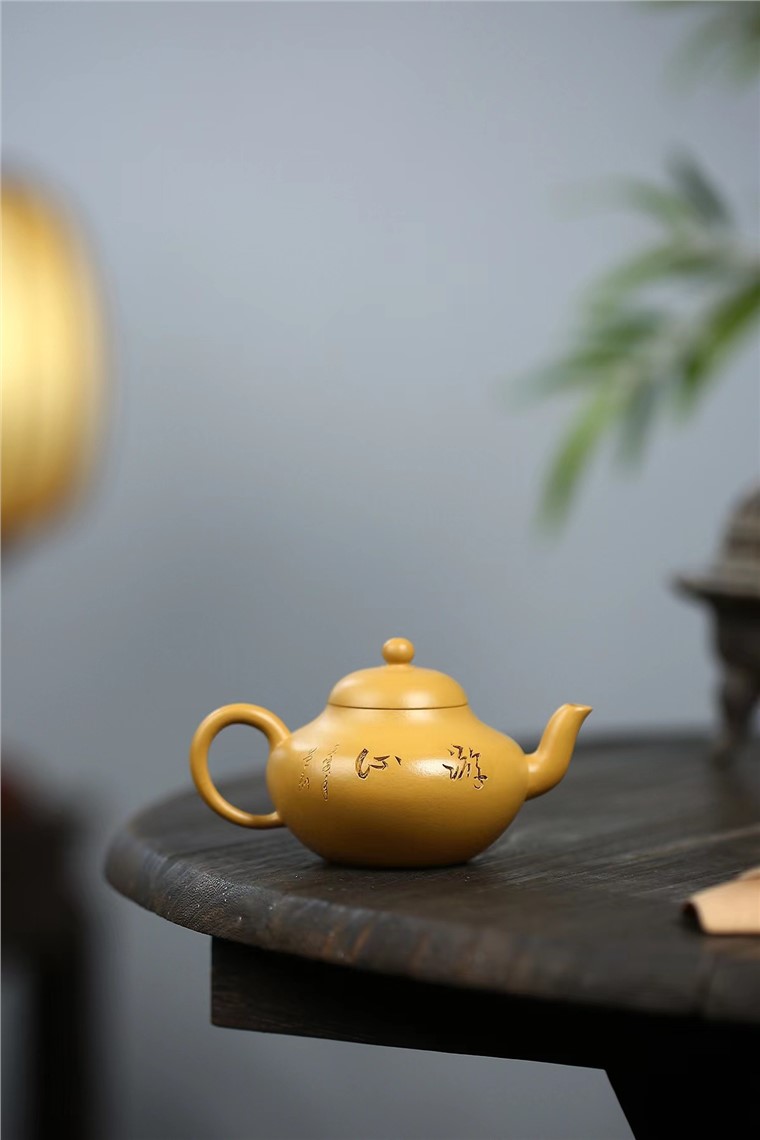 石国芳作品 梨形图片