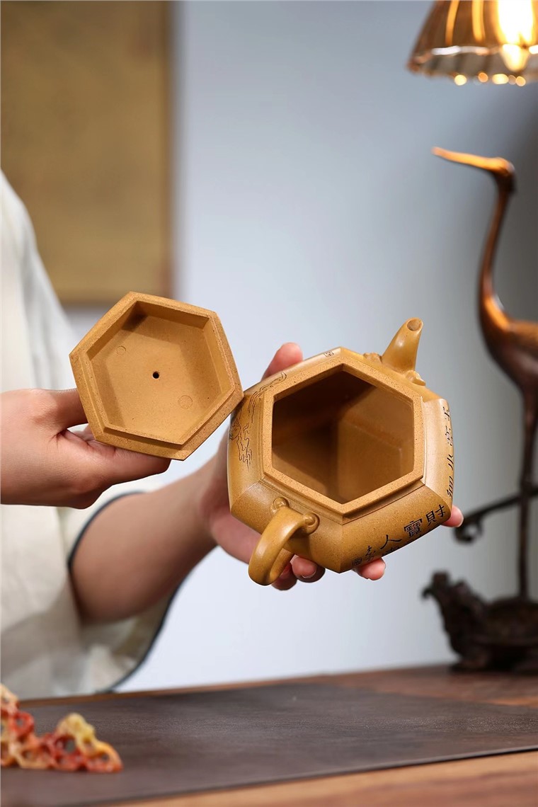 刘军作品 金蟾纳福图片