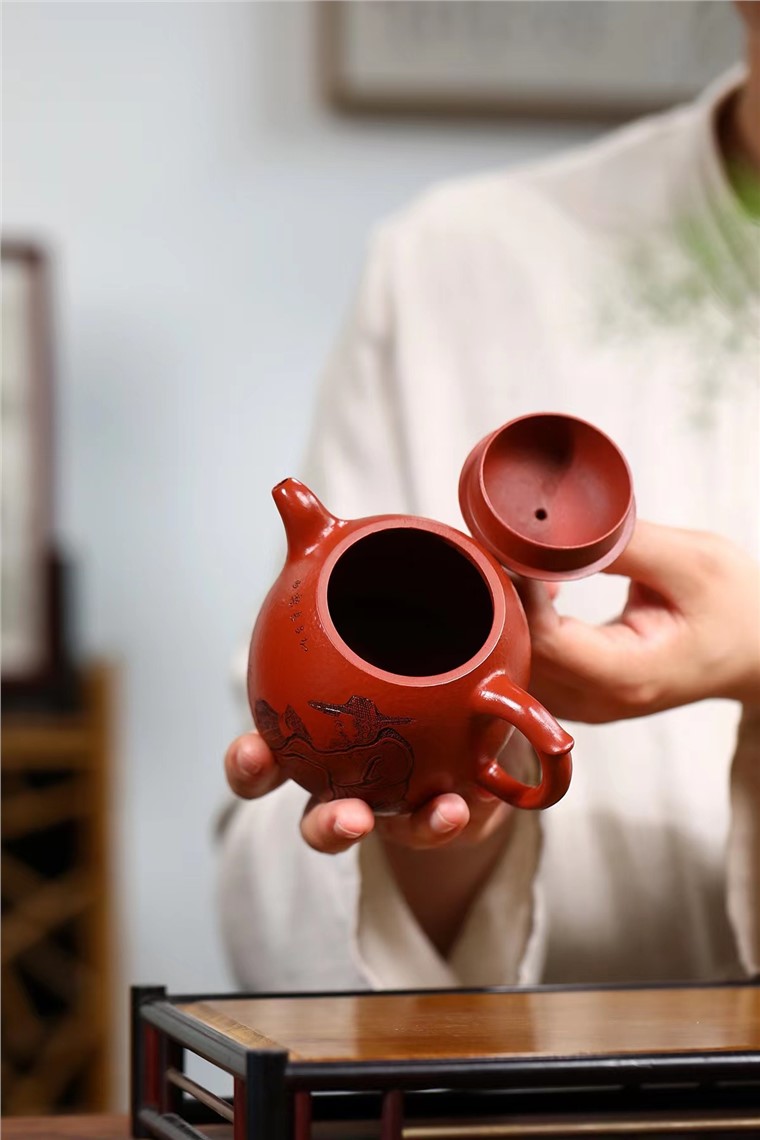 周敏作品 秦权图片