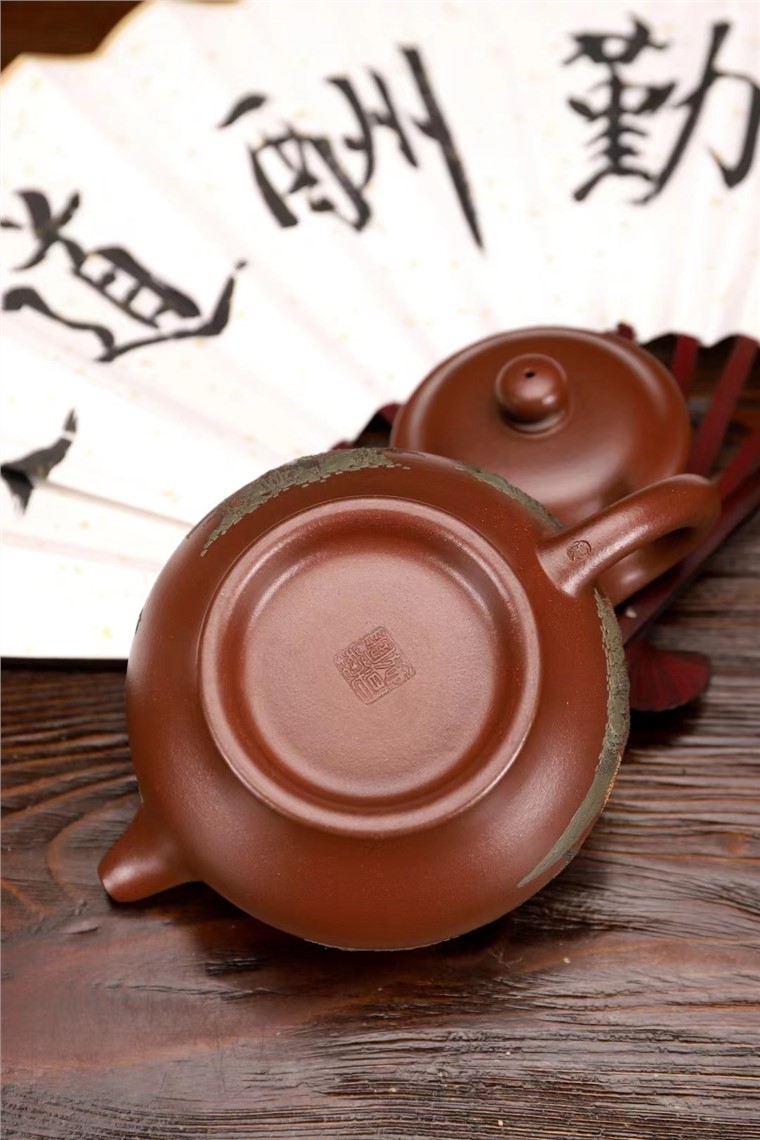 施昌作品 掇只