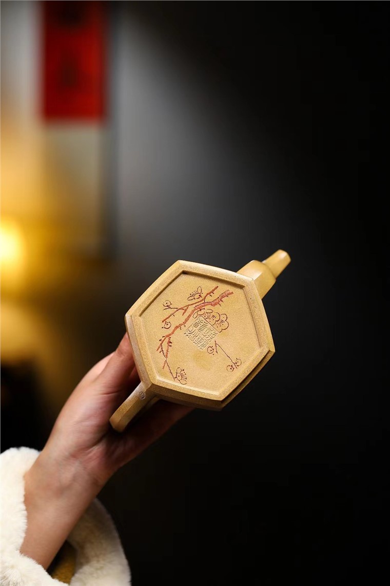 沈翠莲作品 六方古灯