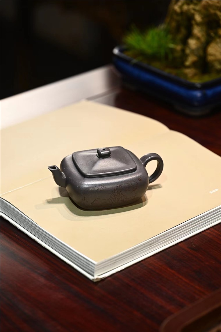 姚丽云作品 云逸四方图片