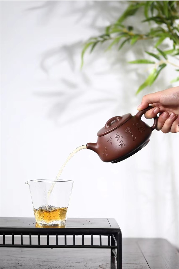 谭晓燕作品 如意石瓢