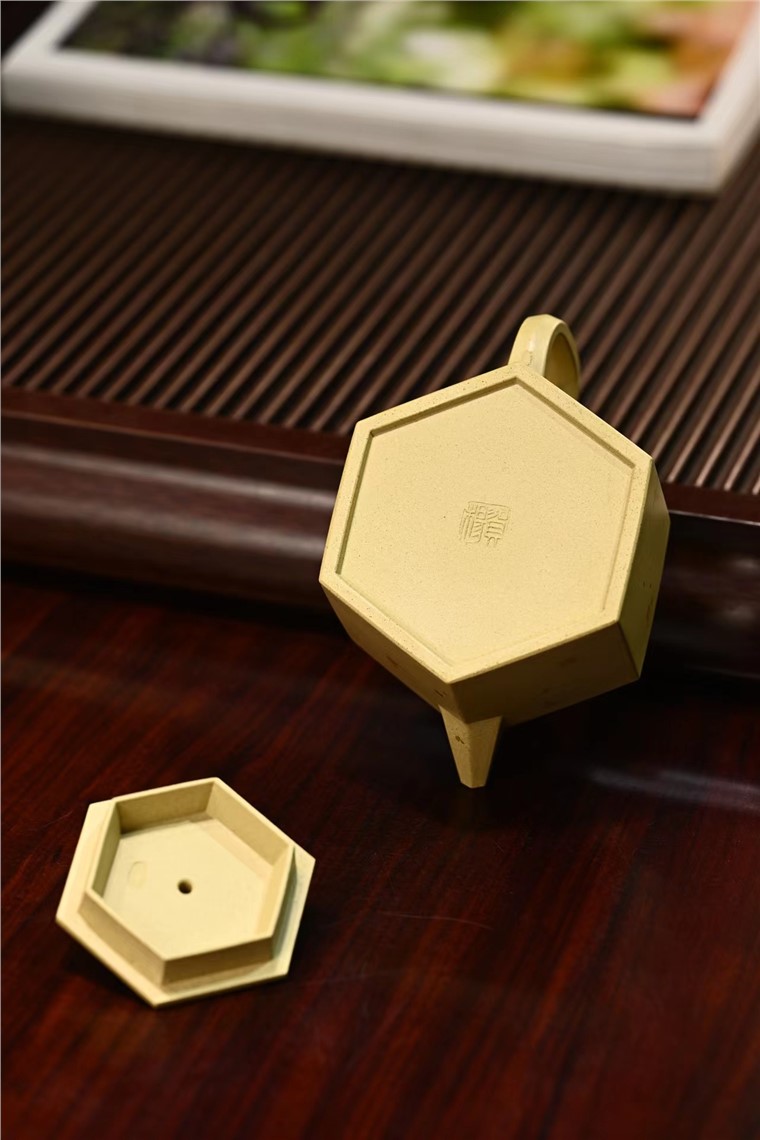 贺杨作品 六方宫灯