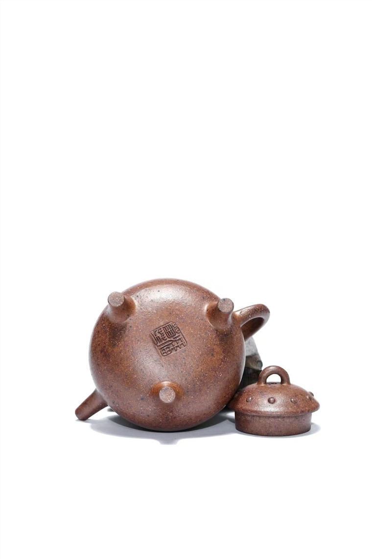 潘菊芳作品 三足鼎炉