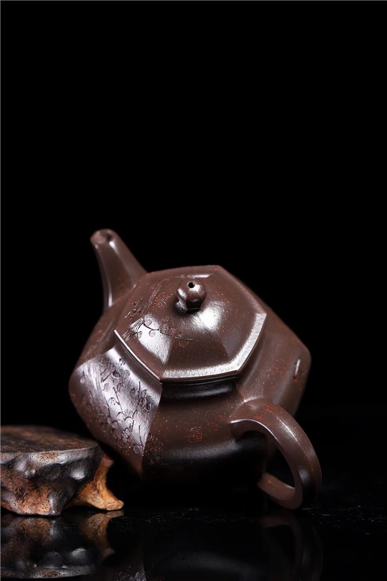 李霓作品 六方玉立图片