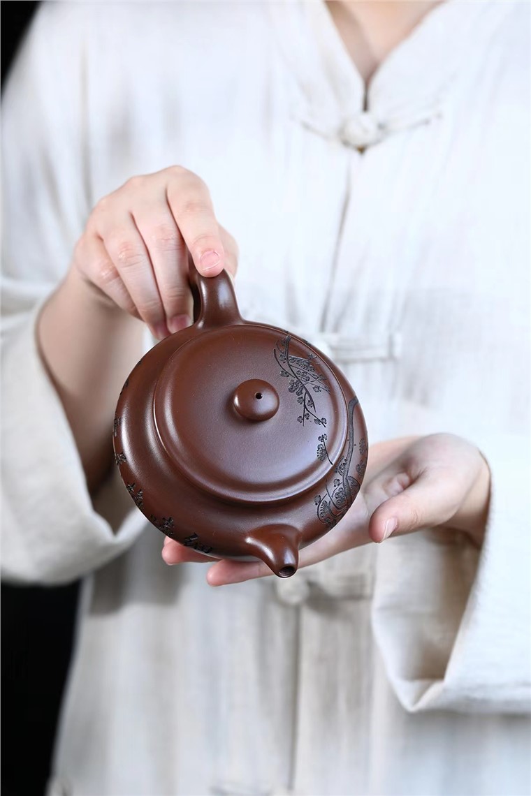 沈邃华作品 扁腹图片