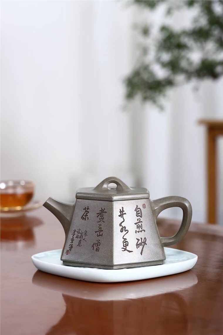 范永芳作品 六方高瓢图片