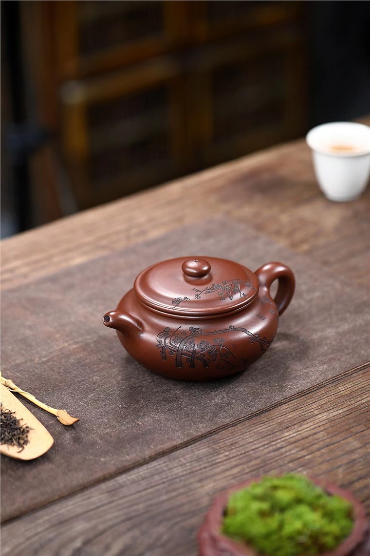 沈邃华作品 扁腹图片