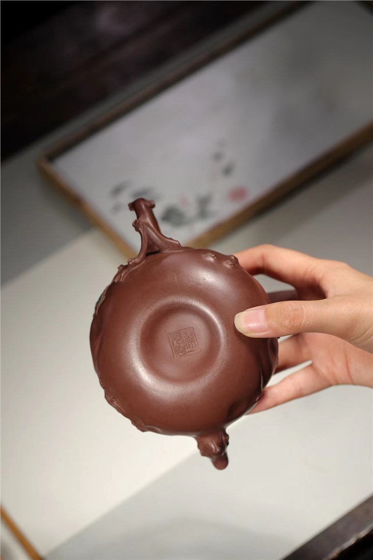 蔡一强作品 树桩