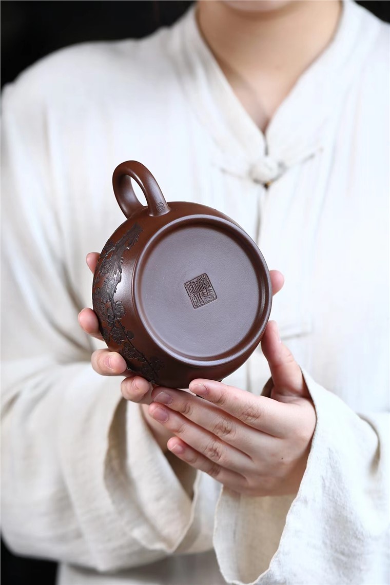 沈邃华作品 平盖双圈图片