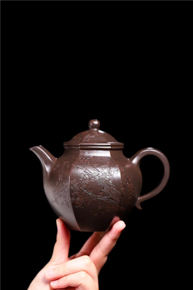 李霓作品 六方玉立图片