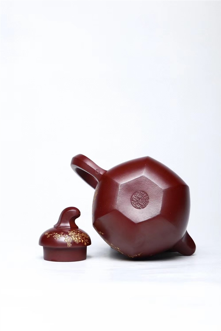 周新元作品 六方茄瓜