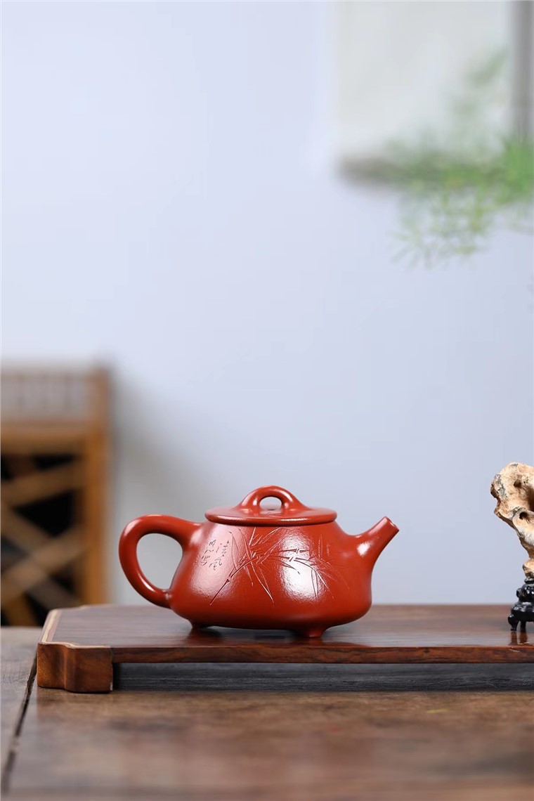戚志君作品 子冶石瓢图片