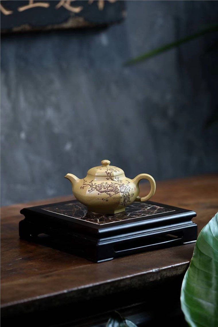 鲁新华作品 六方合欢图片