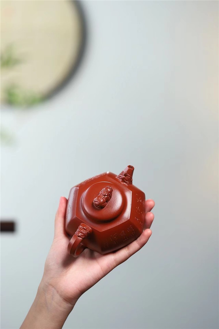 袁连云作品 六方龙樽图片