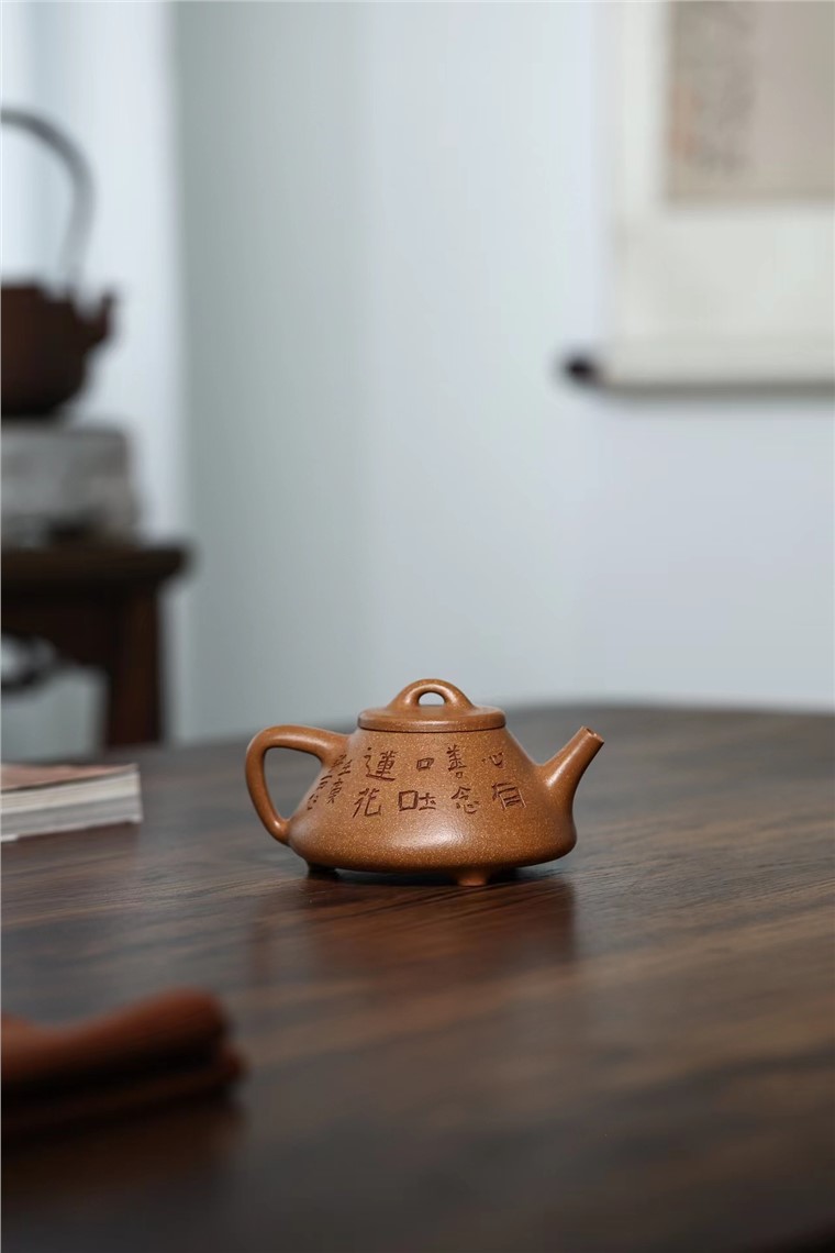 唐俊芳作品 子冶图片