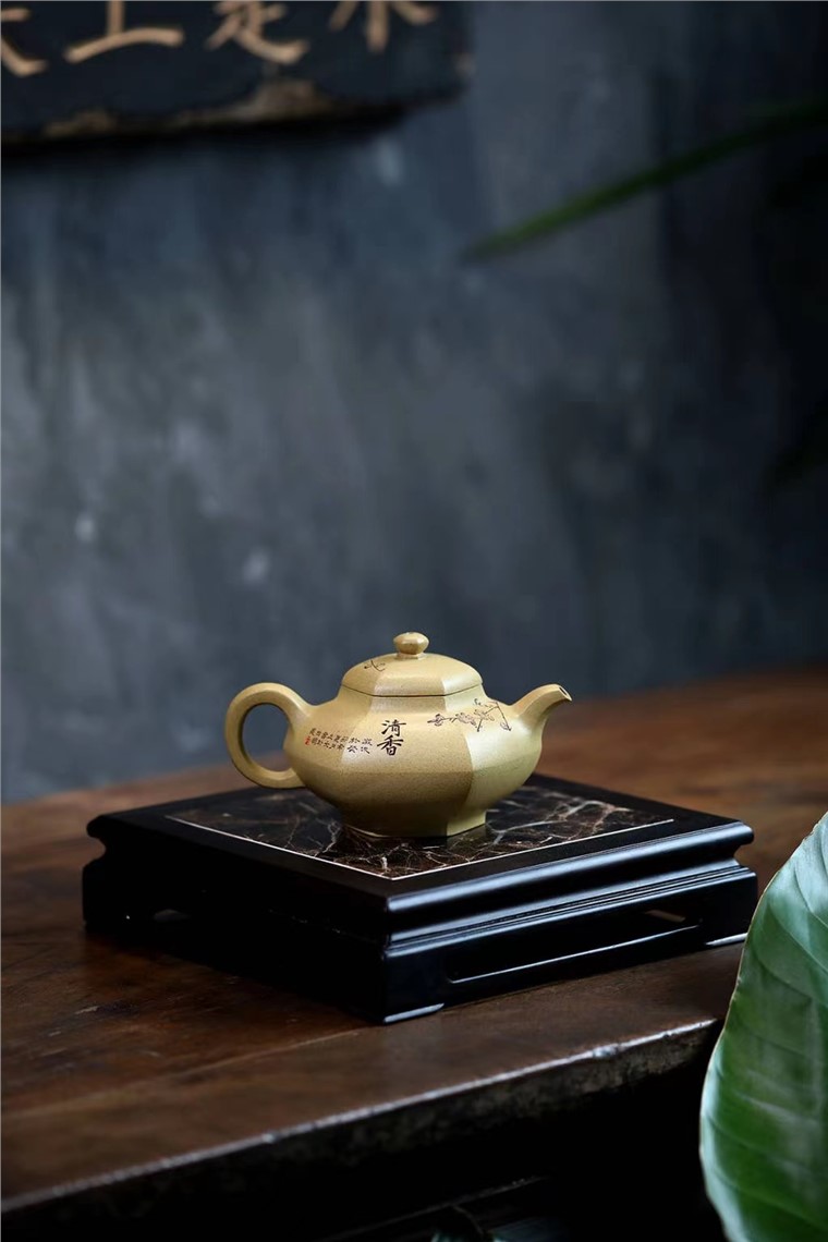 鲁新华作品 六方合欢图片