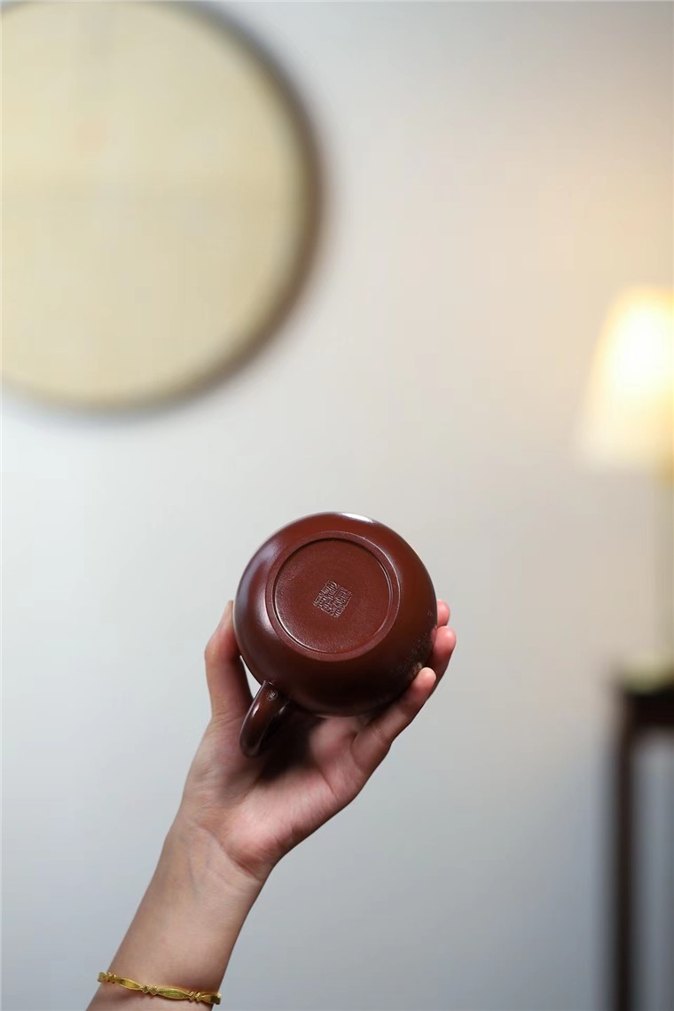 袁连云作品 大龙蛋