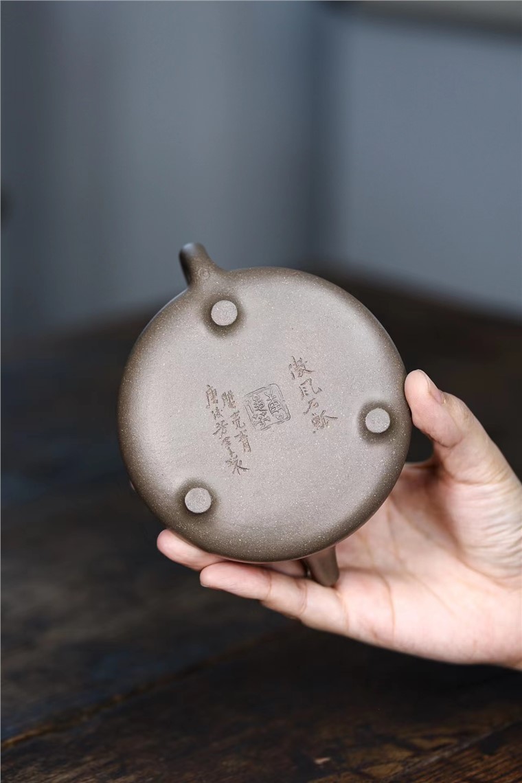 唐俊芳作品 石瓢