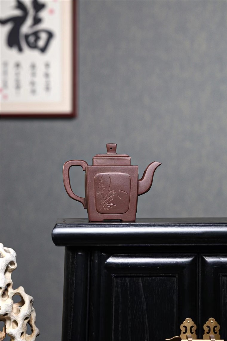 李铭作品 魁方壶图片