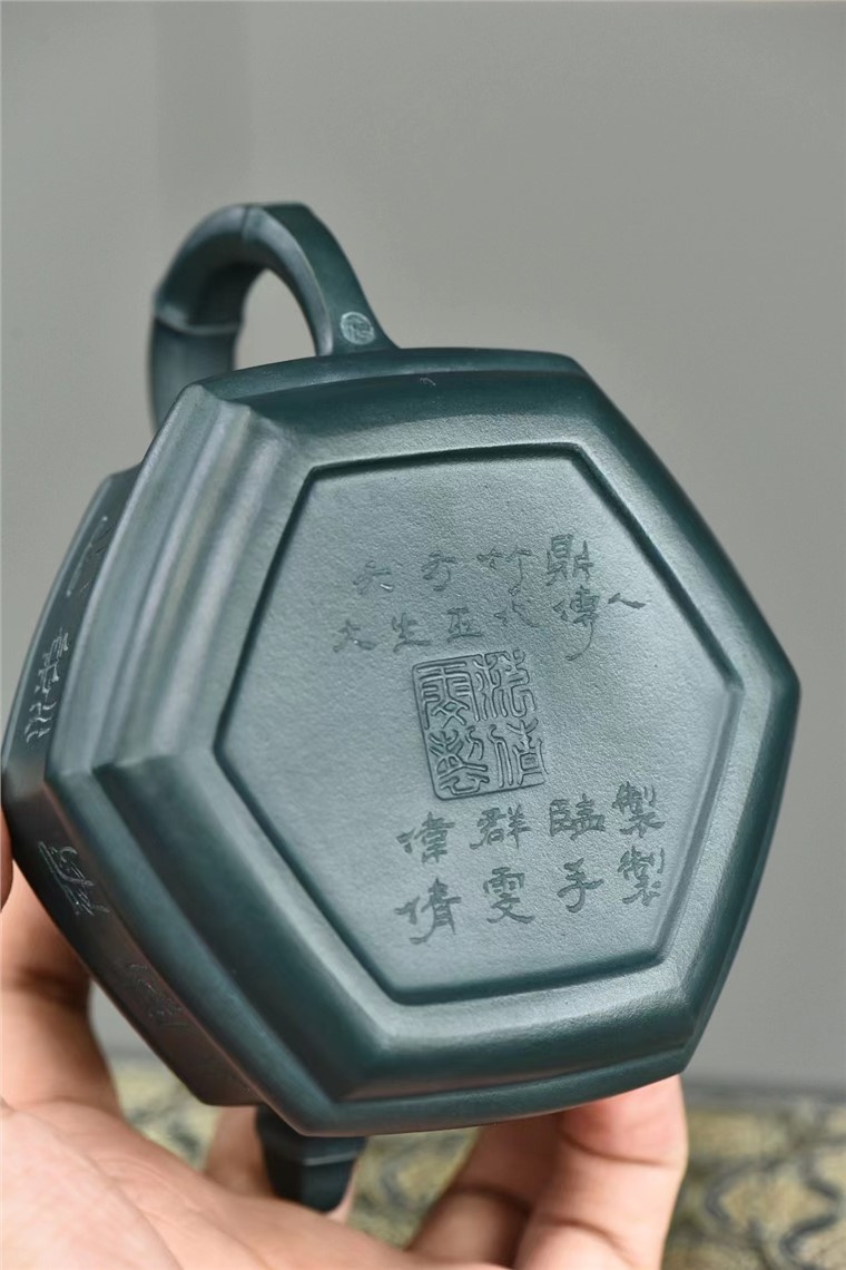 范倩雯作品 六方竹鼎