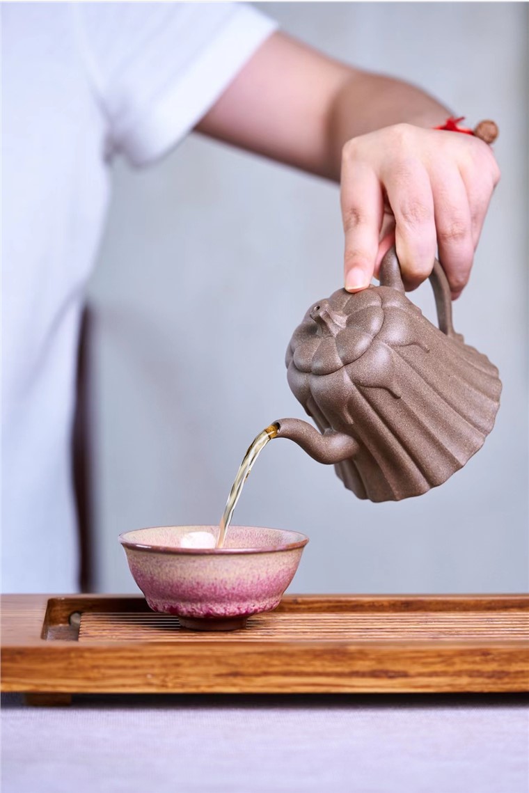 王正红作品 玉兰