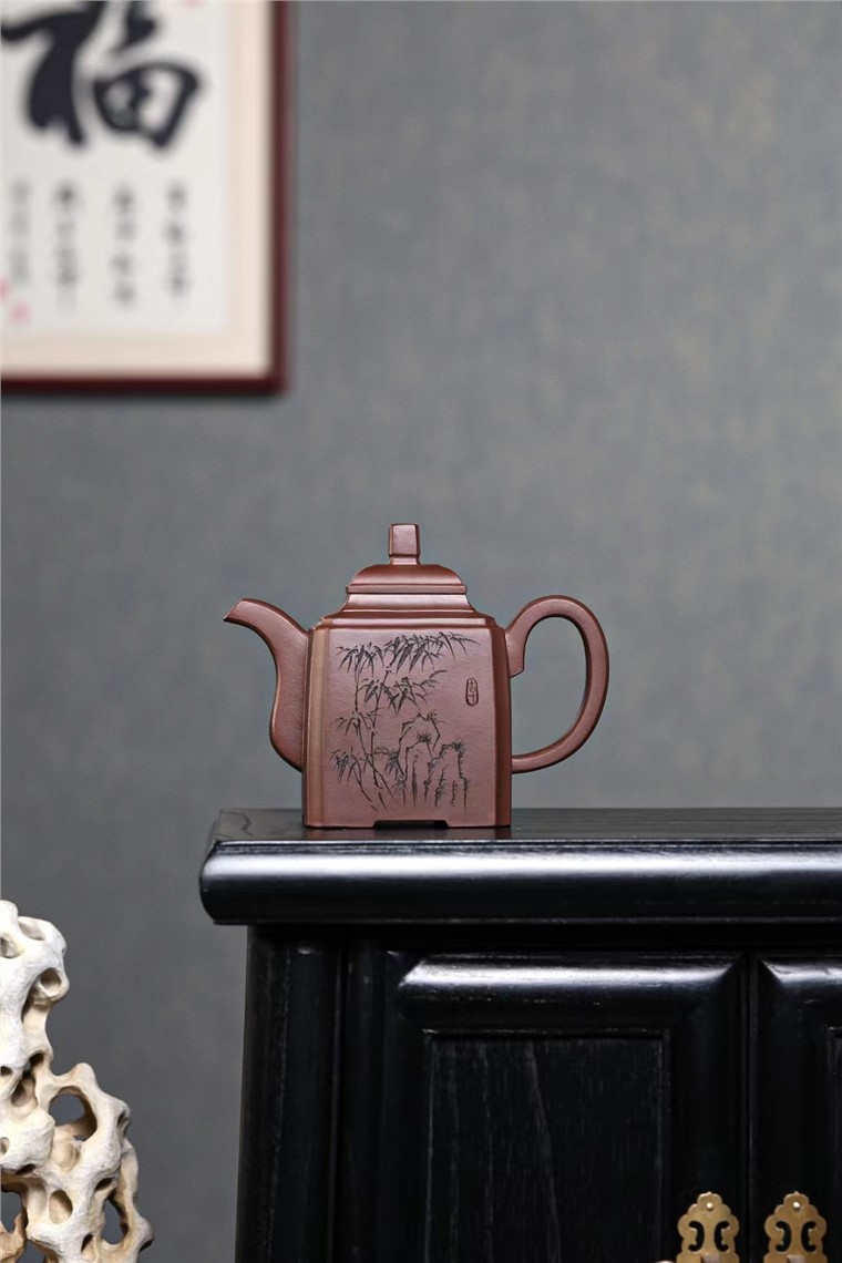 李铭作品 一衡壶图片