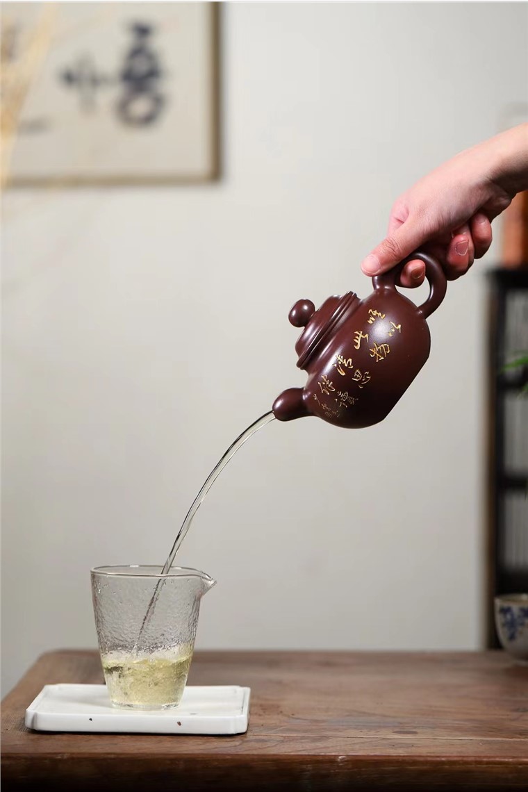 王春洪作品 道洪莲子