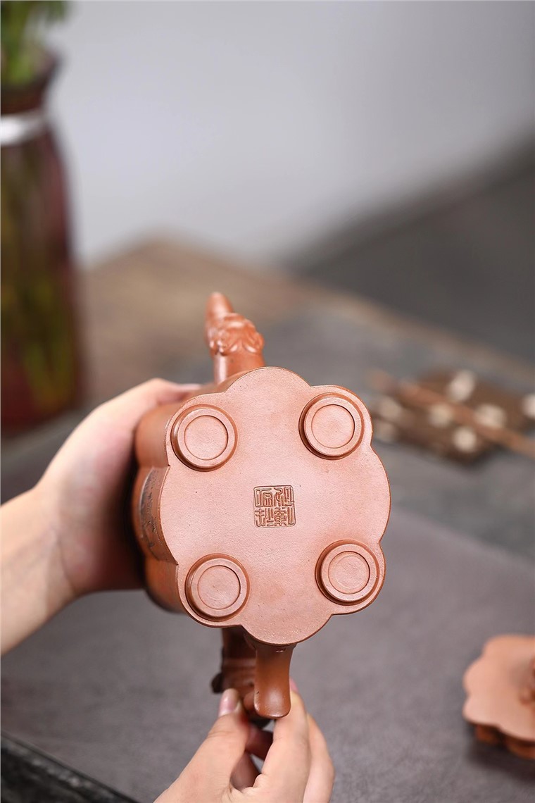 尹祥明作品 天狮