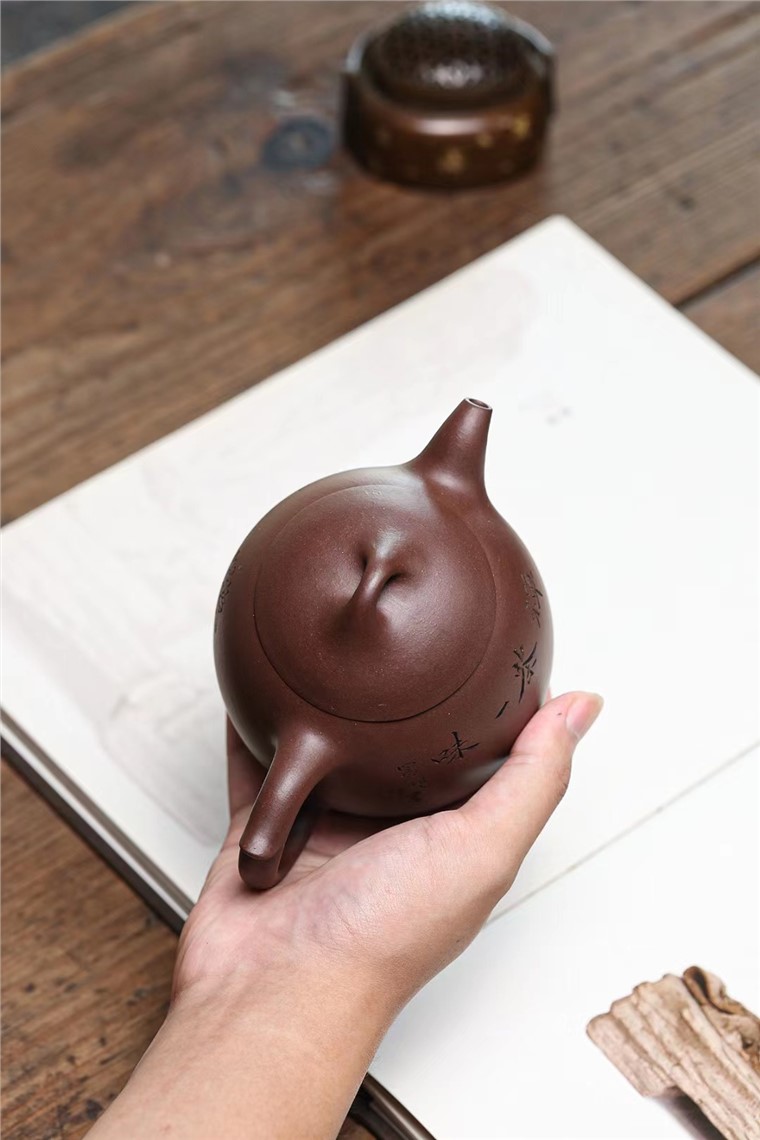 李铭作品 秦权壶图片
