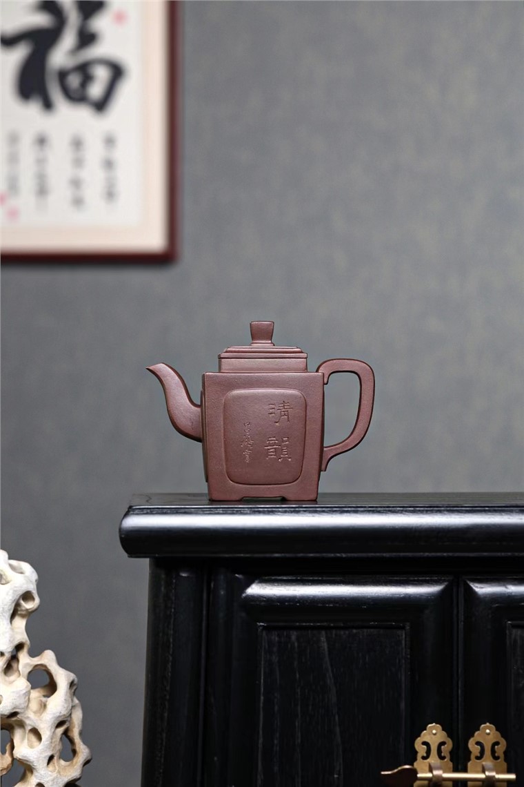 李铭作品 魁方壶图片