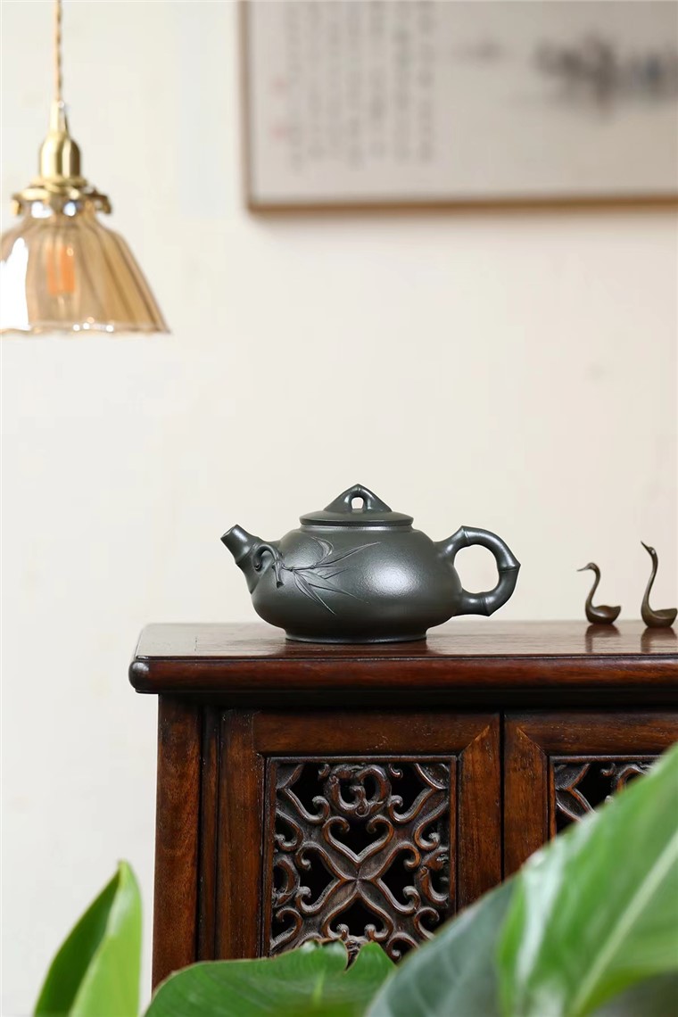 骆耀明作品 竹节石瓢图片