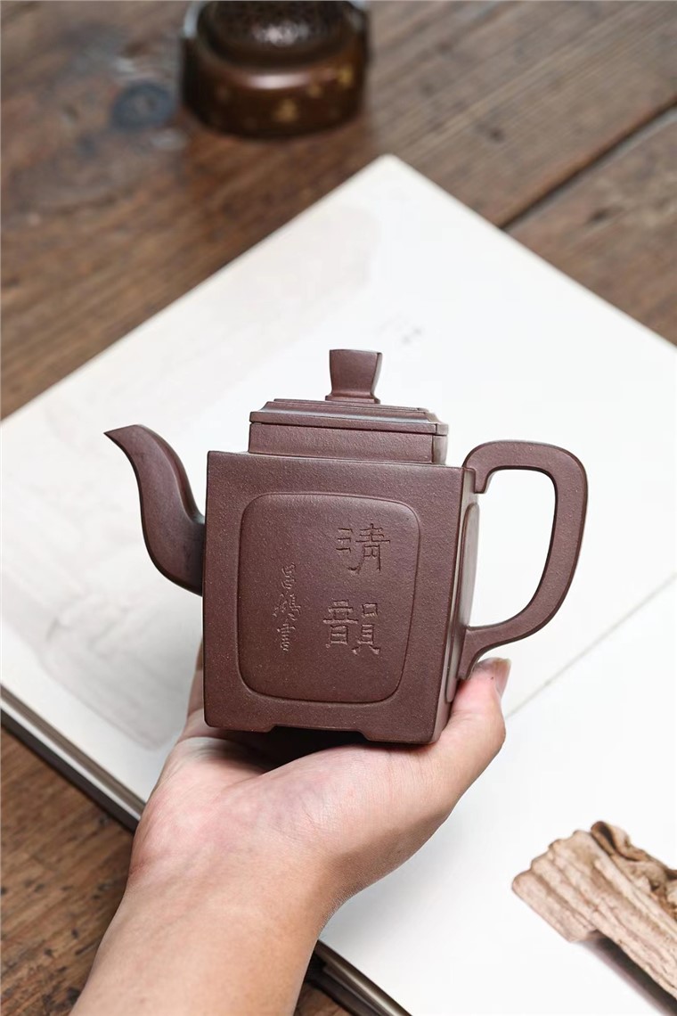 李铭作品 魁方壶图片