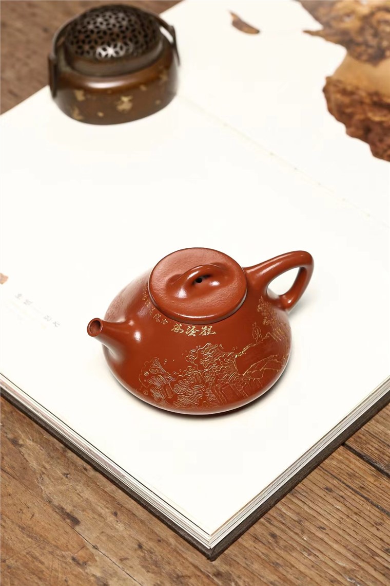 李铭作品 子冶图片