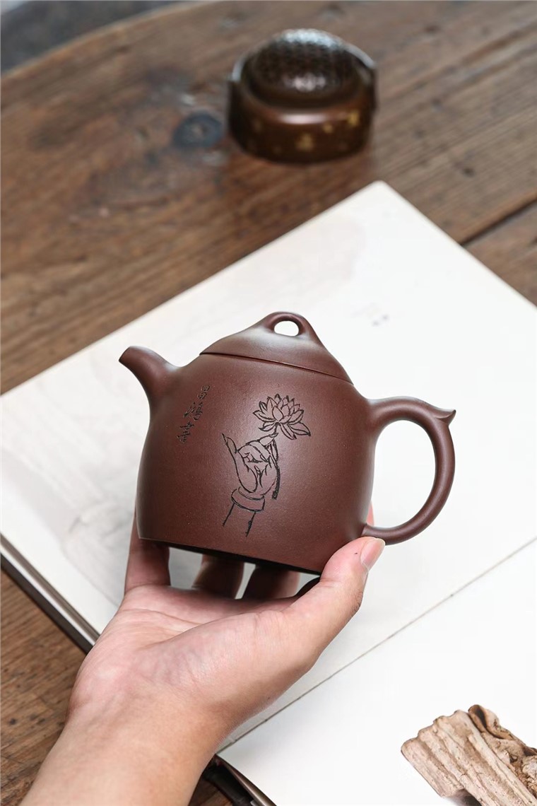 李铭作品 秦权壶图片