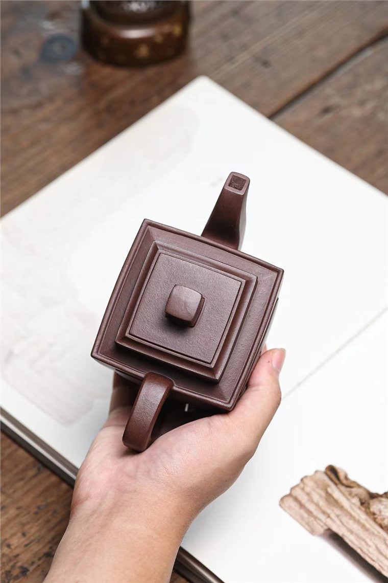 李铭作品 魁方壶图片