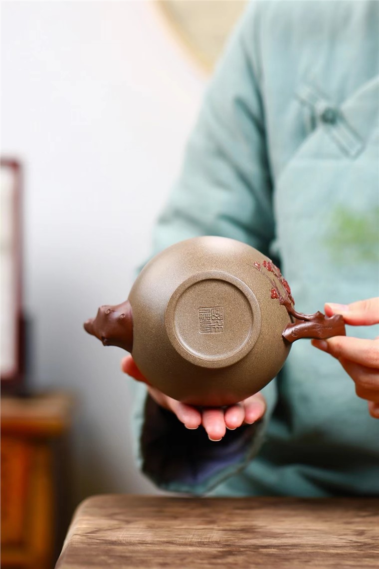 张国伟作品 梅报春套组
